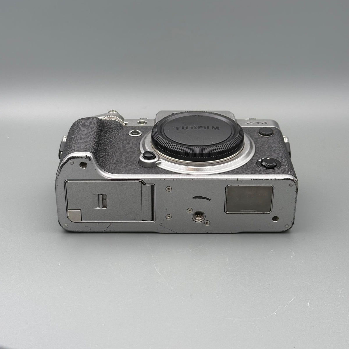 Fujifilm X-T4 (body)